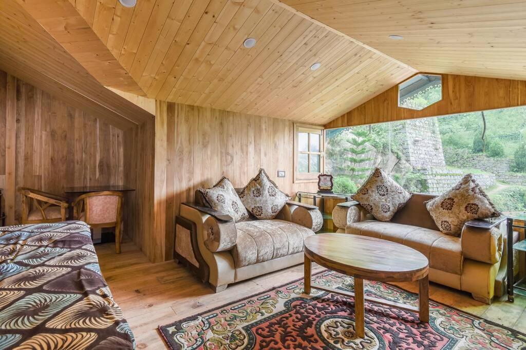 Kasauli Cascade A Cheerfull 4 Bedroom Challet Eksteriør billede