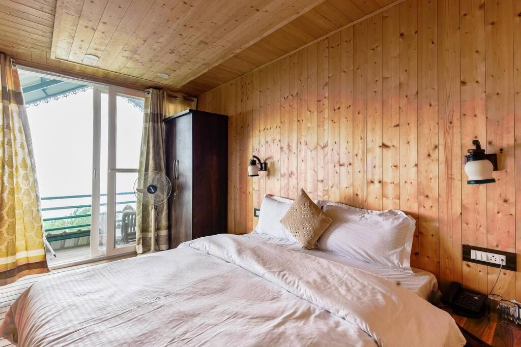Kasauli Cascade A Cheerfull 4 Bedroom Challet Eksteriør billede